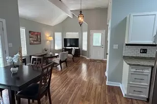 910 Emanon St, North Myrtle Beach, SC 29582 - Photo 3