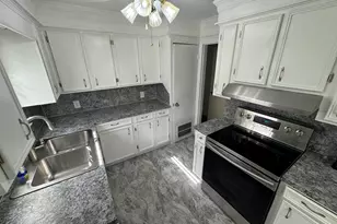 143 Anderson St, Lake City, SC 29560 - Photo 5