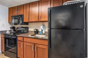 1105 S Ocean Blvd, Myrtle Beach, SC 29577 - Photo 13