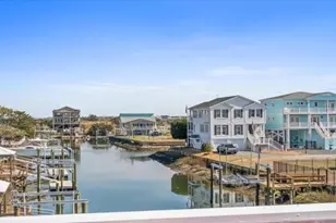 154 Sand Dollar St, Holden Beach, NC 28462 - Photo 3