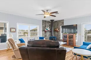 154 Sand Dollar St, Holden Beach, NC 28462 - Photo 11