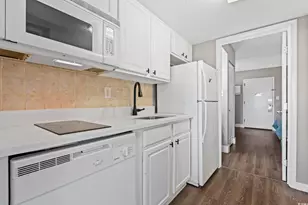 208 74th Ave N, Myrtle Beach, SC 29572 - Photo 9