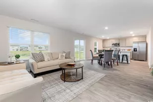 579 Strawberry Fld Wy, Galivants Ferry, SC 29544 - Photo 17