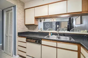 1425 S Ocean Blvd, North Myrtle Beach, SC 29582 - Photo 11