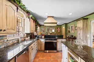 308 Old Stage Rd, Mullins, SC 29574 - Photo 7