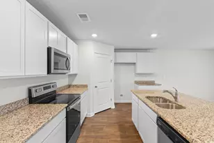 572 Woodland Farms Cir, Aynor, SC 29511 - Photo 9