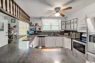 208 Prince St, Georgetown, SC 29440 - Photo 11