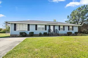 308 Sanders Ct, Mullins, SC 29574 - Photo 3