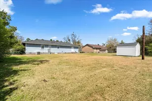 308 Sanders Ct, Mullins, SC 29574 - Photo 9