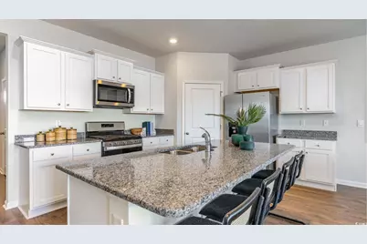 422 Glade Ct., Loris, SC 29569 - Photo 5