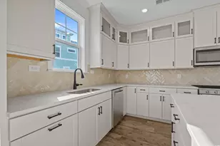 8470 Duke Pl, Myrtle Beach, SC 29572 - Photo 7