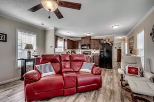 1527 Gardenia Ave, North Myrtle Beach, SC 29582 - Photo 3