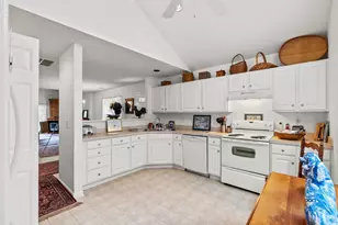 62 4 Rye Grass Ln, Pawleys Island, SC 29585 - Photo 5