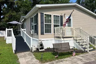 14 Shamrock Cir, Garden City, SC 29576 - Photo 1