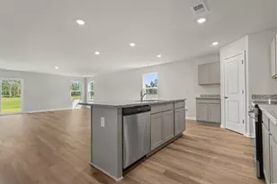 1021 Kinness Dr, Conway, SC 29527 - Photo 9