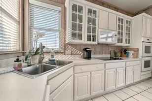 186 Parker Dr, Pawleys Island, SC 29585 - Photo 15