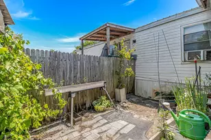 8372 Cherrywood Dr, Myrtle Beach, SC 29588 - Photo 33