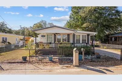 817 Wayne St., North Myrtle Beach, SC 29582 - Photo 1