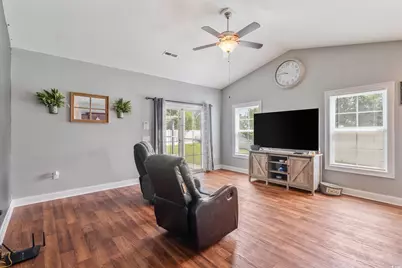221 Maple Oak Dr., Conway, SC 29526 - Photo 5