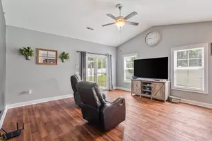 221 Maple Oak Dr, Conway, SC 29526 - Photo 5