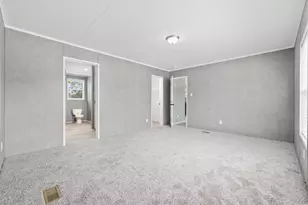 1301 Rabbit Ln, Conway, SC 29526 - Photo 3