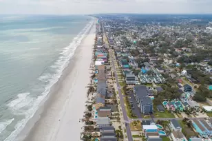 812 S Ocean Blvd, Surfside Beach, SC 29575 - Photo 23