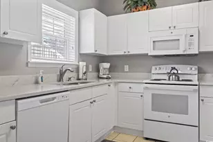 5825 Catalina Dr, North Myrtle Beach, SC 29582 - Photo 15