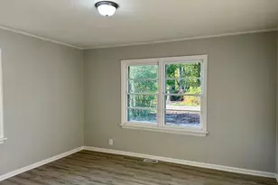 207 E Pickens St, Marion, SC 29571 - Photo 7