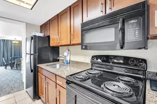 1105 S Ocean Blvd, Myrtle Beach, SC 29577 - Photo 3