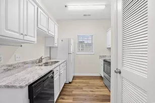 2050 Cross Gate Blvd, Surfside Beach, SC 29575 - Photo 7