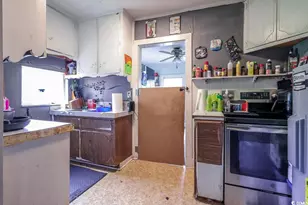 213 N Magnolia Ave, Andrews, SC 29510 - Photo 5