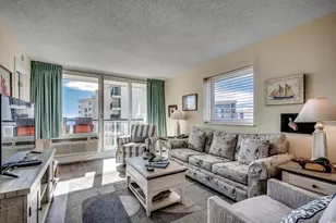 601 Retreat Beach Cir, Pawleys Island, SC 29585 - Photo 19