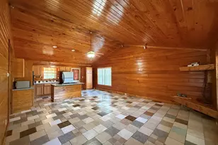 115 Roberts Ln, Salters, SC 29590 - Photo 3