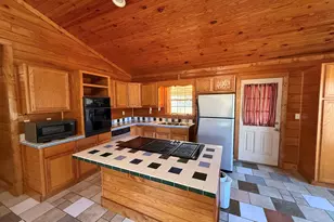 115 Roberts Ln, Salters, SC 29590 - Photo 5