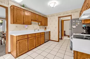 903 Plantation Dr, Surfside Beach, SC 29575 - Photo 3