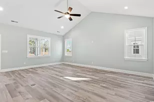 5142 Water Breeze Ct, Myrtle Beach, SC 29588 - Photo 3