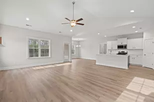 5142 Water Breeze Ct, Myrtle Beach, SC 29588 - Photo 3