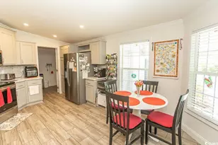 2052 Eastlynn Dr, Conway, SC 29526 - Photo 5