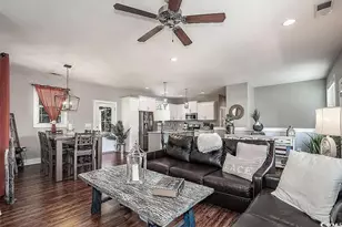 399 Lumbee Cir, Pawleys Island, SC 29585 - Photo 7