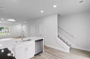 861 Maxine Ct, Myrtle Beach, SC 29577 - Photo 9