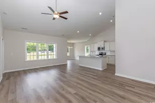 951 Woodside Dr, Conway, SC 29526 - Photo 5