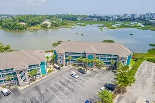 806 Conway St, North Myrtle Beach, SC 29582 - Photo 3