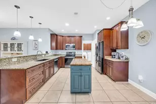 4867 Peachtree Rd, Myrtle Beach, SC 29588 - Photo 11