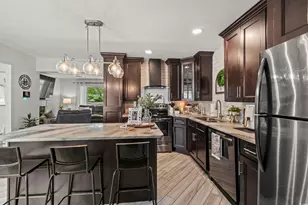 208 Sherwood Dr, Conway, SC 29526 - Photo 9