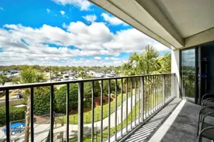 5905 S Kings Hwy, Myrtle Beach, SC 29575 - Photo 3