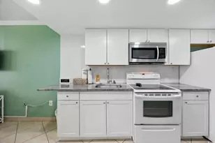 200 76th Ave N, Myrtle Beach, SC 29572 - Photo 9