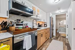 201 77th Ave N, Myrtle Beach, SC 29577 - Photo 9