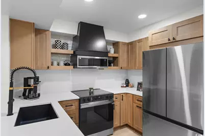 9580 Shore Dr. #210, Myrtle Beach, SC 29572 - Photo 5