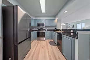 2001 S Ocean Blvd, North Myrtle Beach, SC 29582 - Photo 9