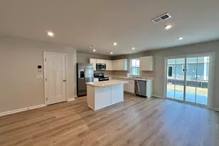 157 B Villa Grande St, Myrtle Beach, SC 29579 - Photo 5